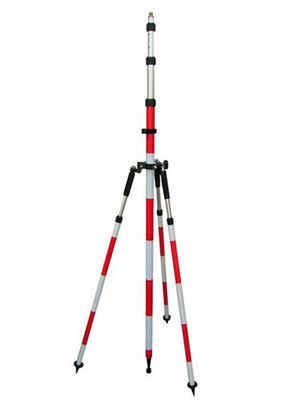 187CM ইনস্ট্রুমেন্টস এবং খুঁটি ট্রিপড